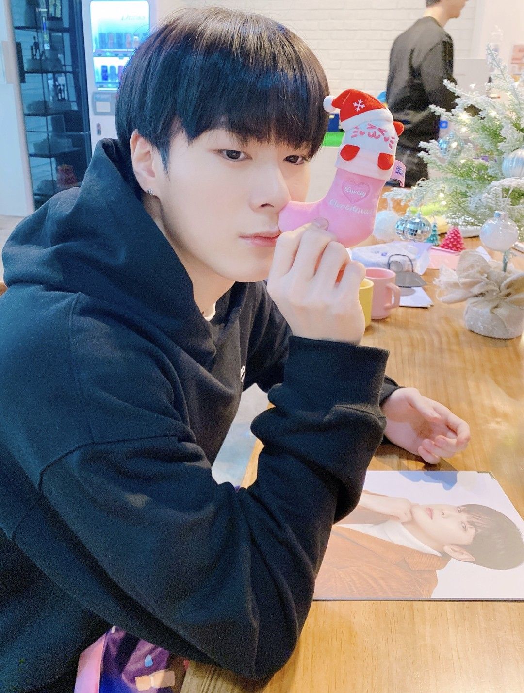 Latest photo of Moonbin (ASTRO)