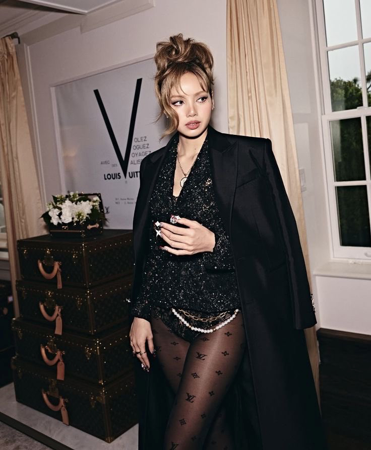 리사 (BLACKPINK) 최근 활동샷