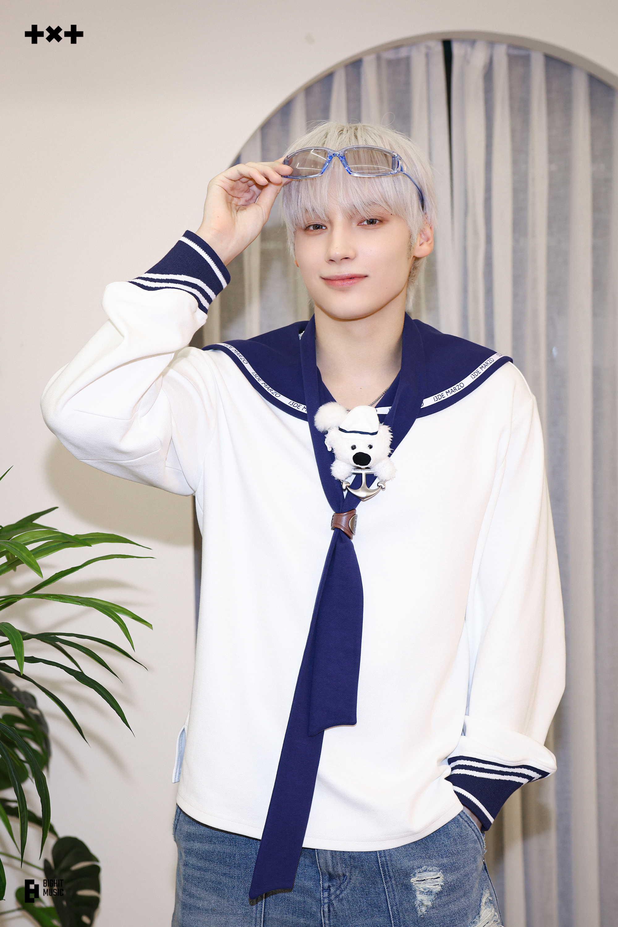 Latest photo of HueningKai (TOMORROW X TOGETHER)