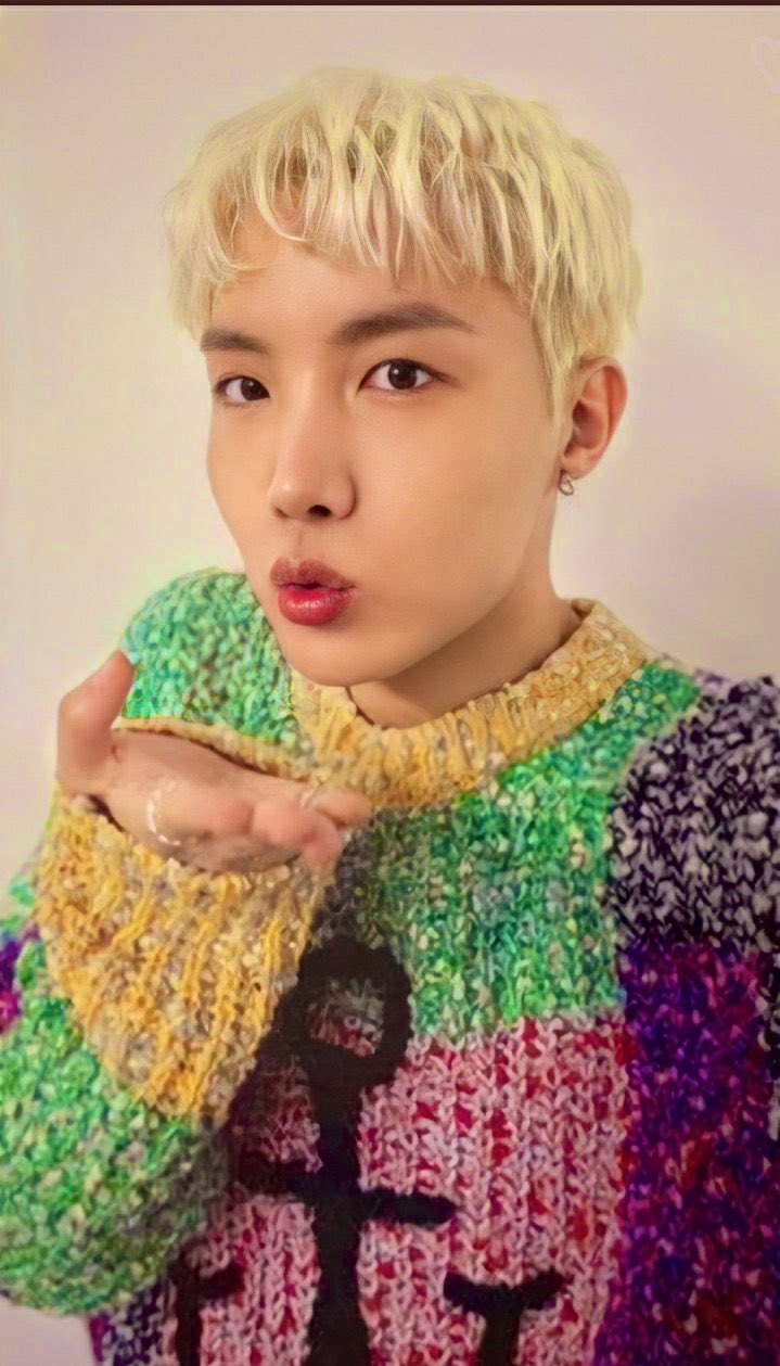 Fandom-recommended wallpaper image of j-hope (BTS)