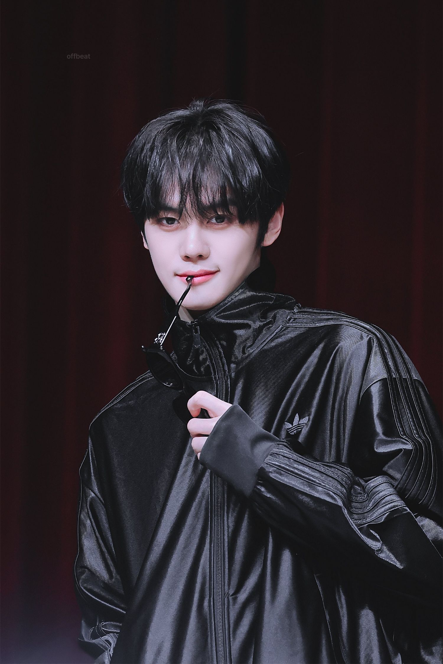 Latest photo of Kim Gyuvin (ZEROBASEONE)