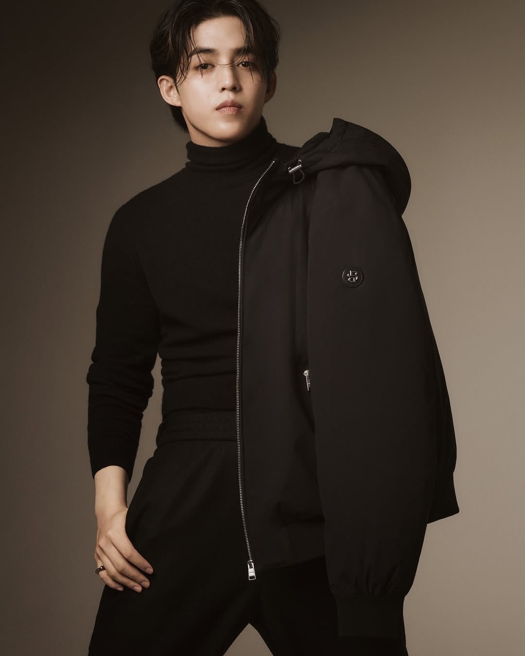 Recent activity shot of S.Coups (SEVENTEEN)