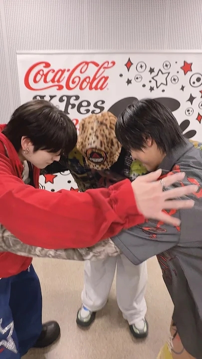 The most beloved wallpaper among &TEAM's fans