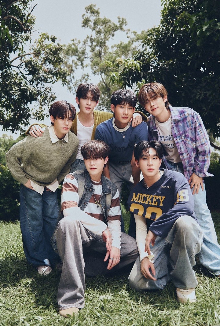 A moment captured by DEXX's fan