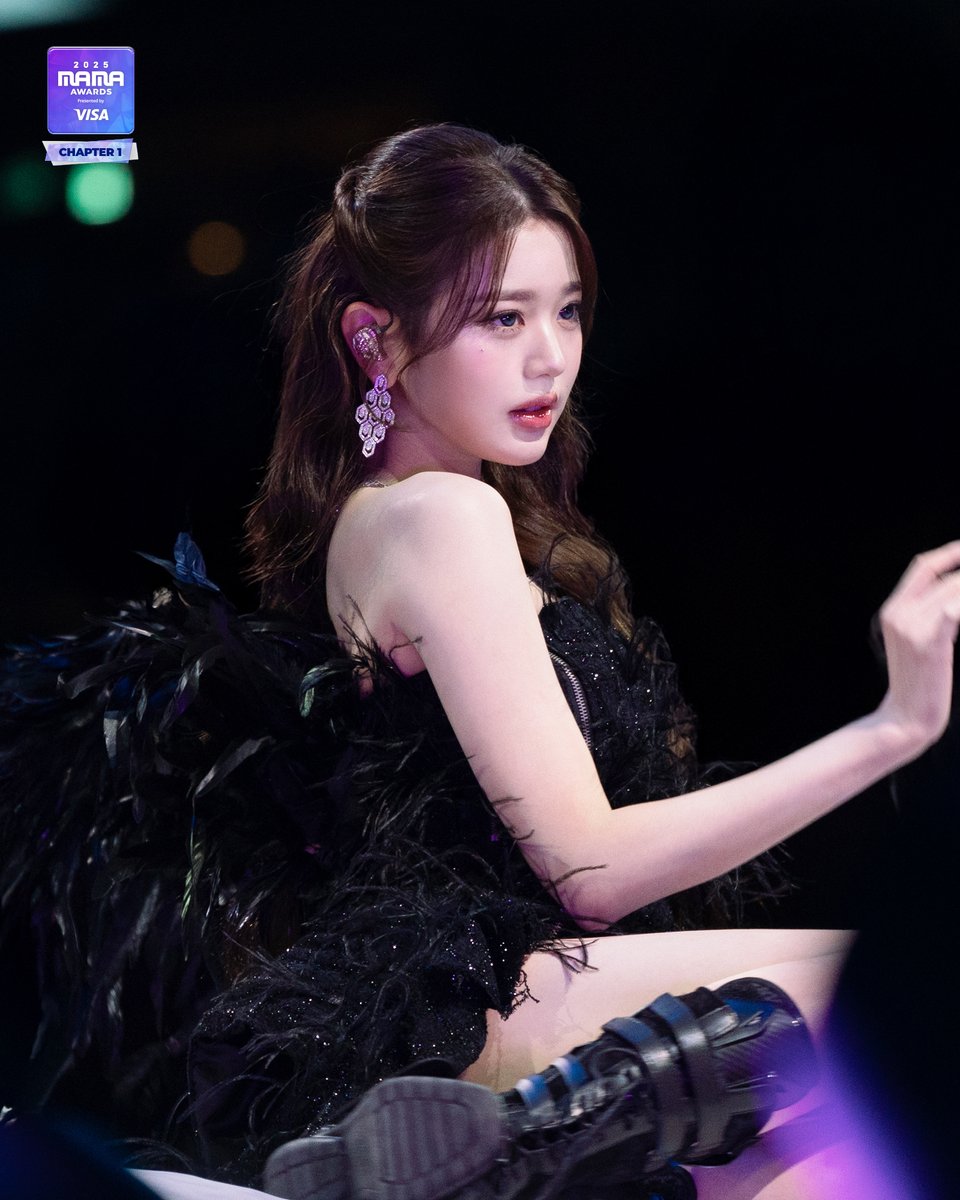 IVE的最新活动照片