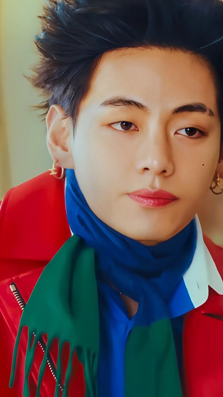Fandom-recommended wallpaper image of V (BTS)