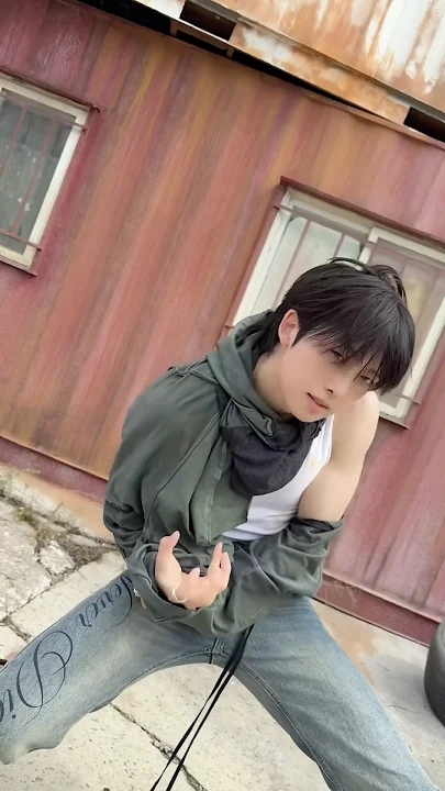 A moment captured by Fuma (&TEAM)'s fan