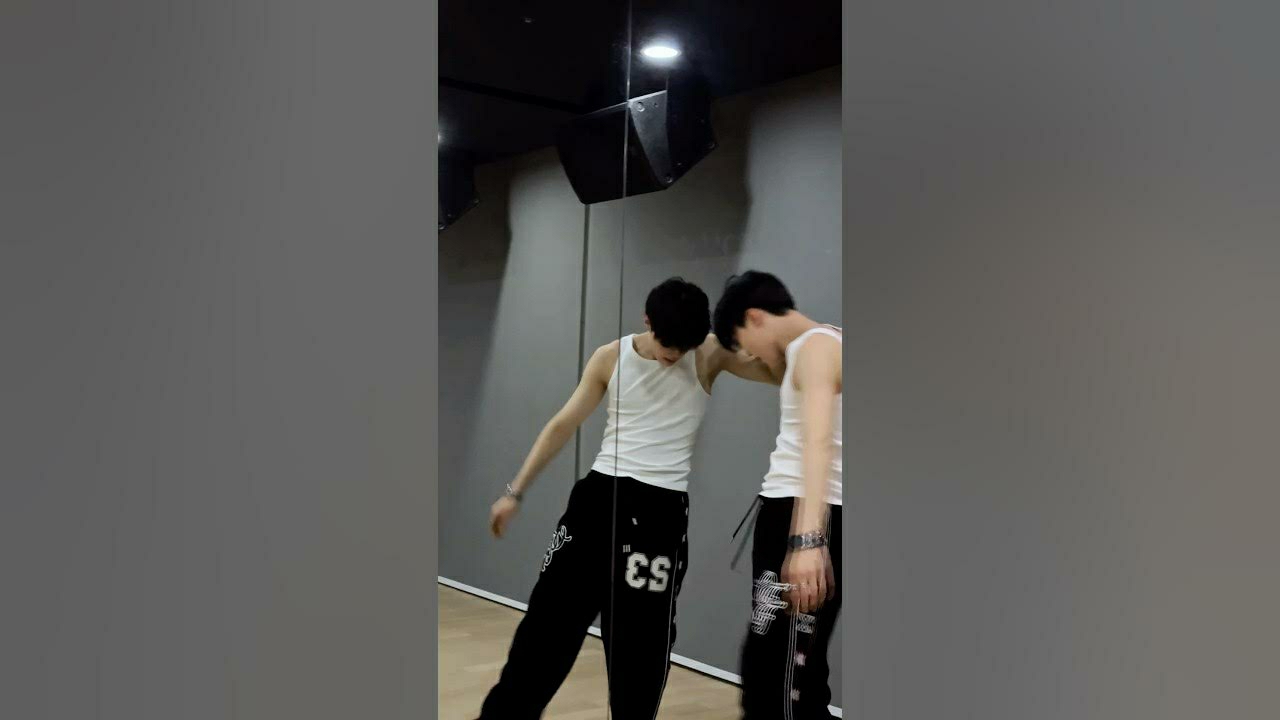 Latest photo of Park Gunwook (ZEROBASEONE)