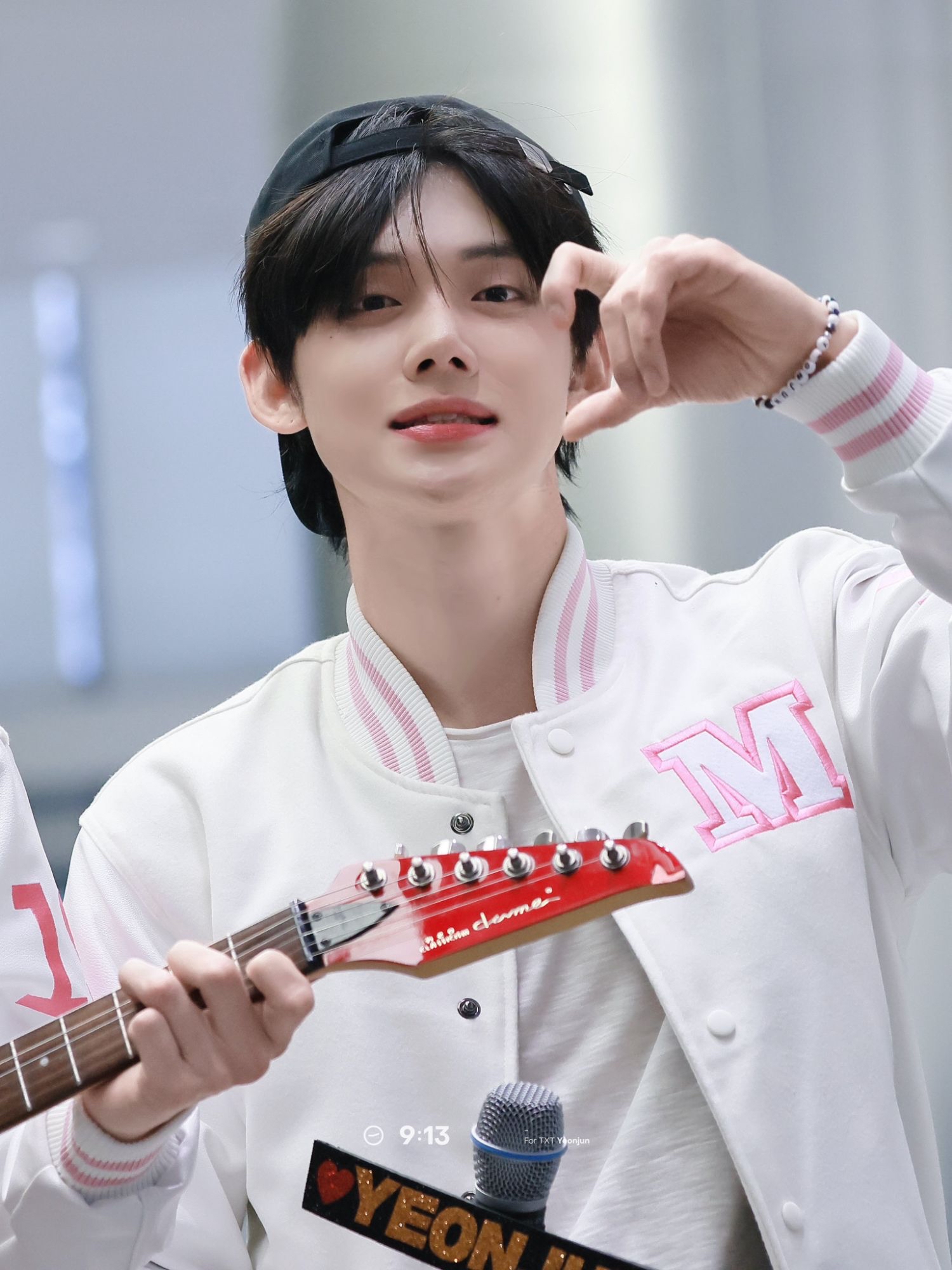 Behind-the-scenes cut of Yeonjun (TOMORROW X TOGETHER)