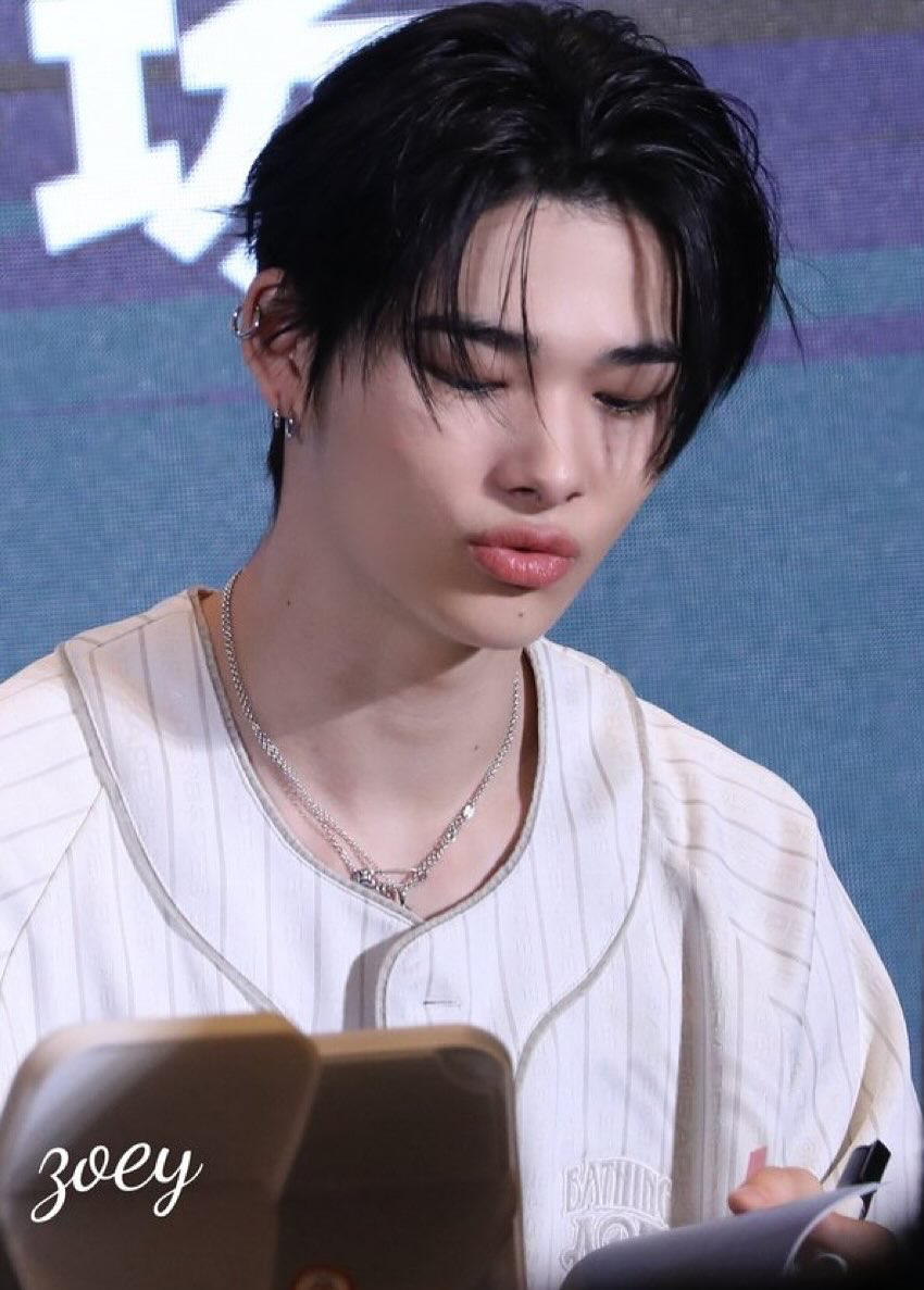 A moment captured by NI-KI (ENHYPEN)'s fan