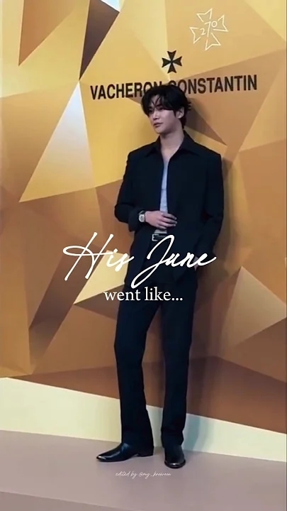 A moment captured by Rowoon's fan