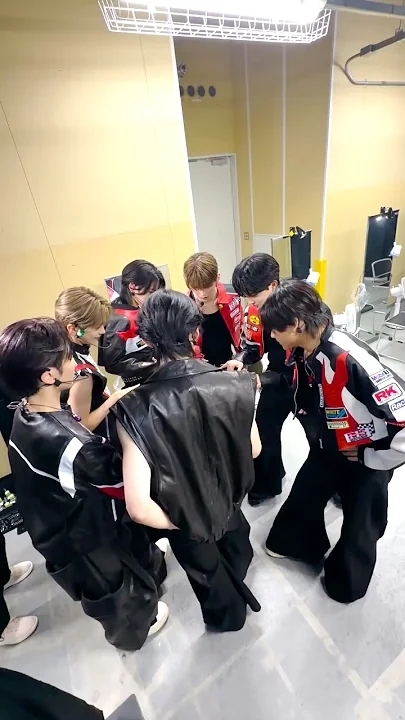 Fan-made special wallpaper for aoen