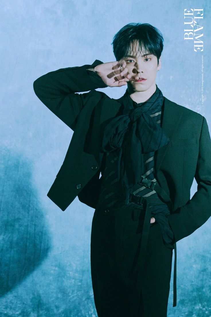 A moment captured by Rocky's fan