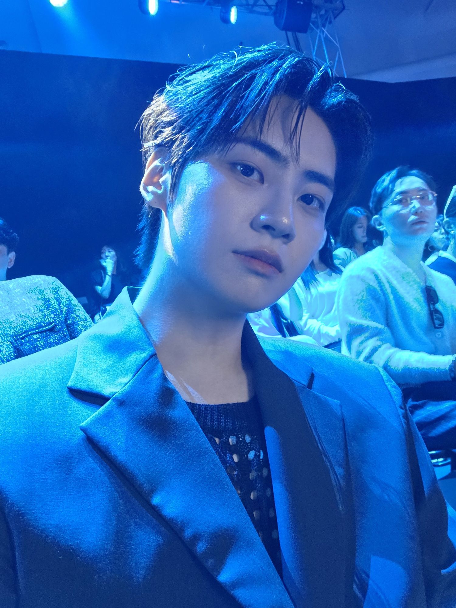 Behind-the-scenes cut of Lee Jinhyuk