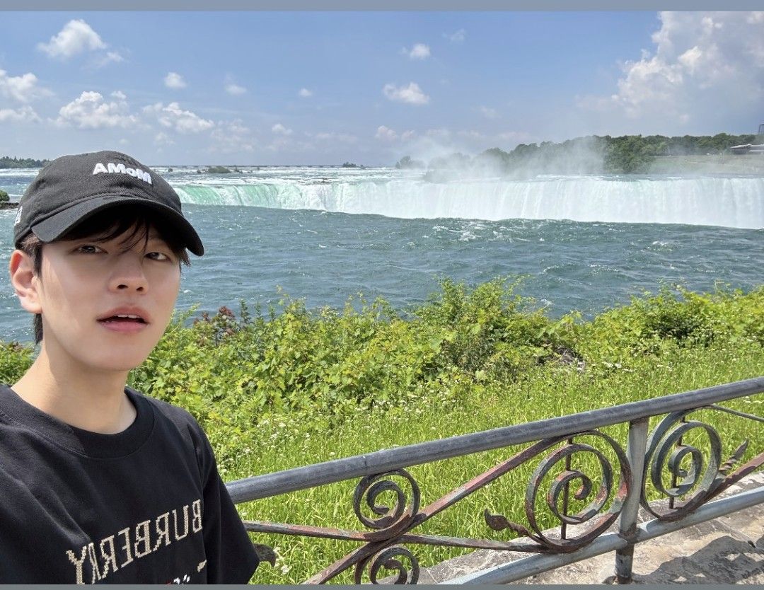 A moment captured by Seungmin (Stray Kids)'s fan