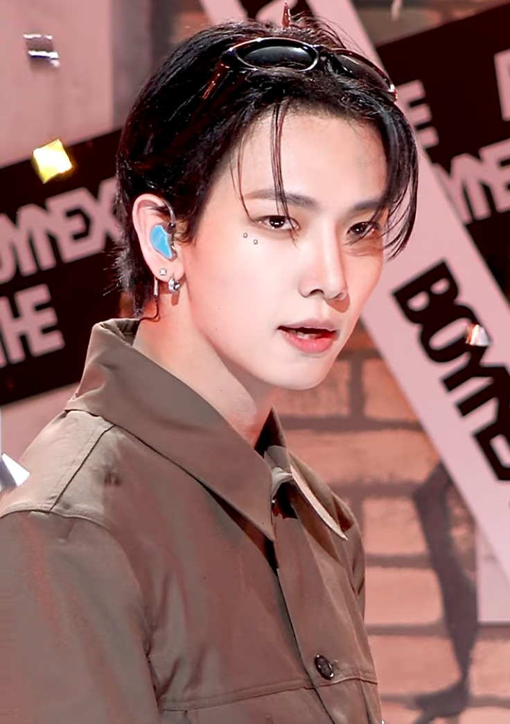 Behind-the-scenes cut of Myeong Jaehyun (BOYNEXTDOOR)