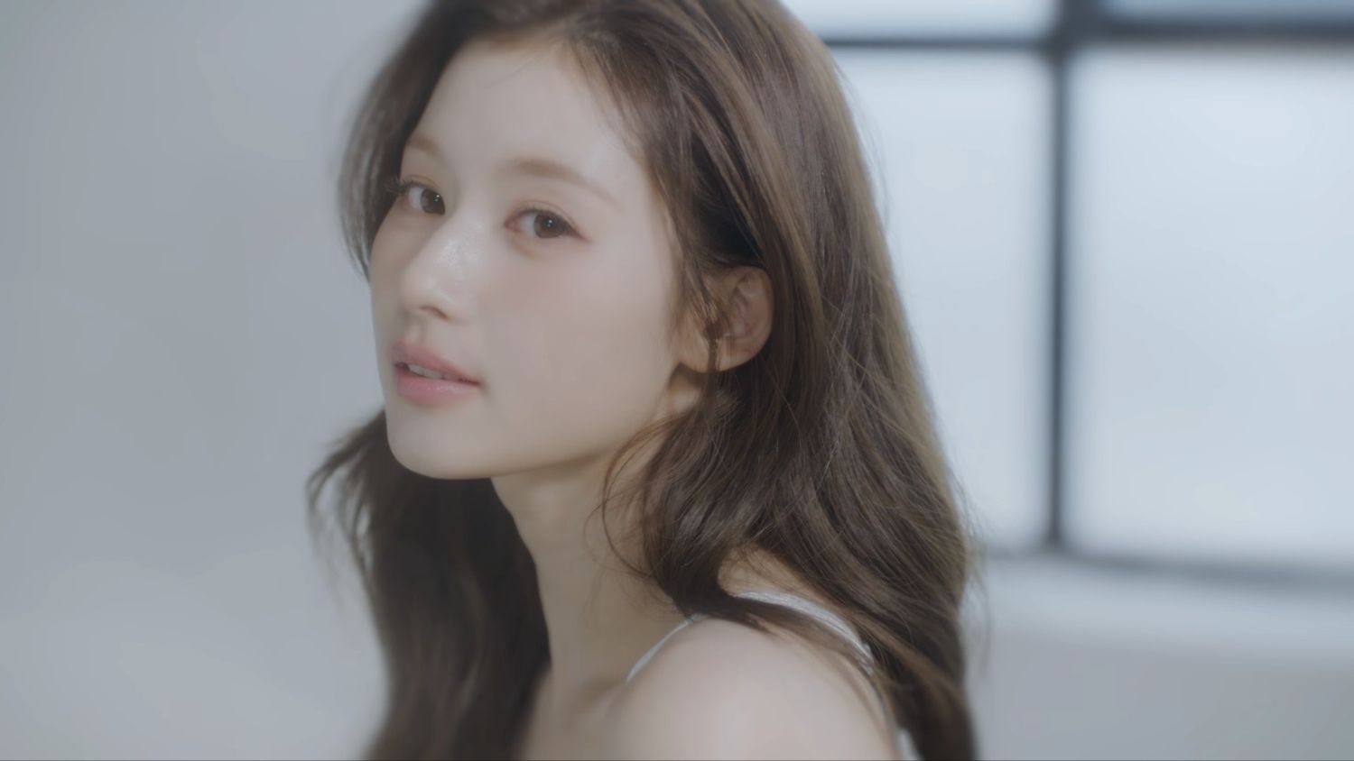 Sana (TWICE)的幕后花絮