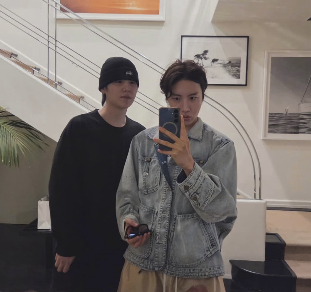 A moment captured by SUGA (BTS)'s fan