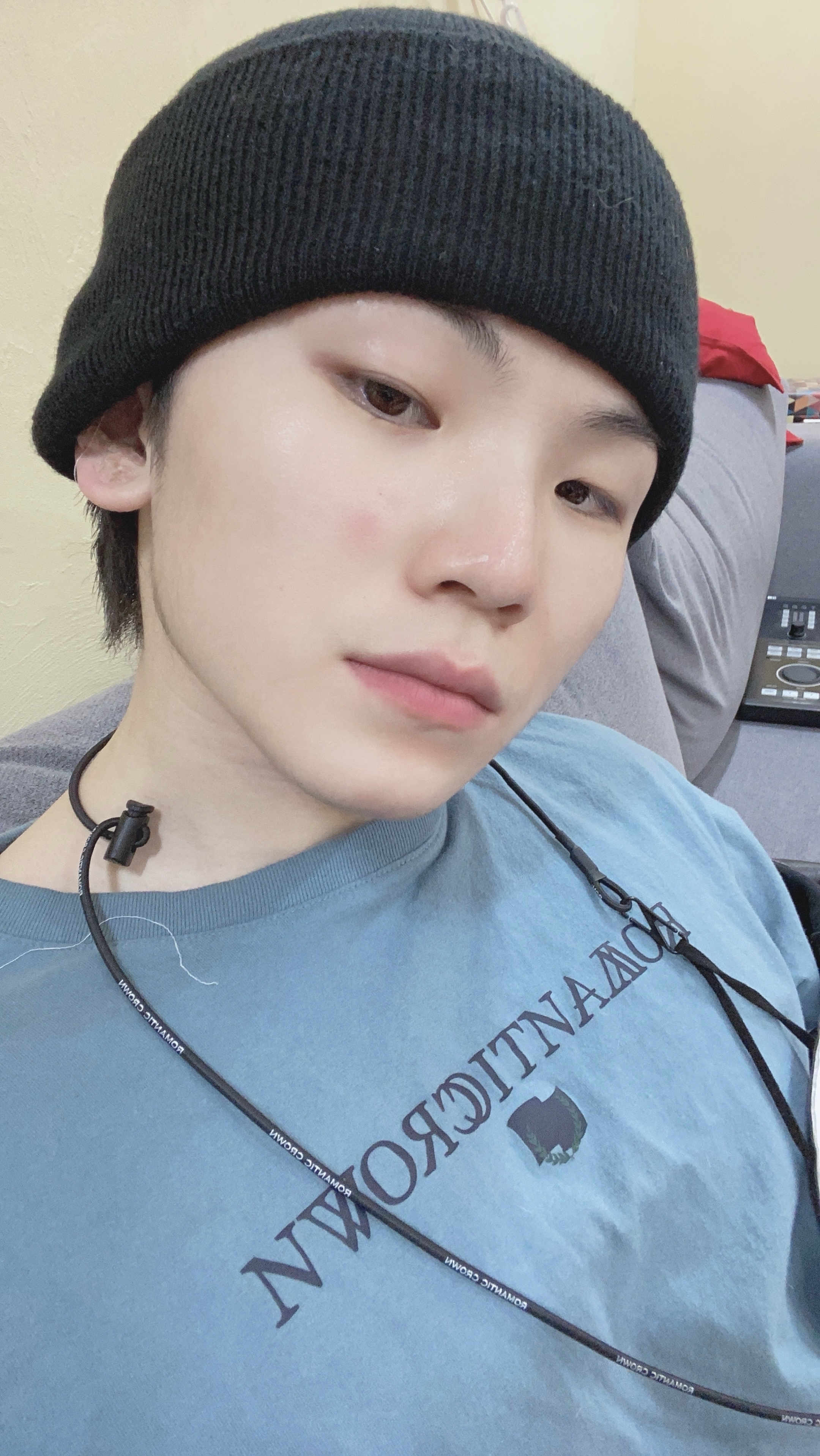 Fandom-recommended wallpaper image of Woozi (SEVENTEEN)
