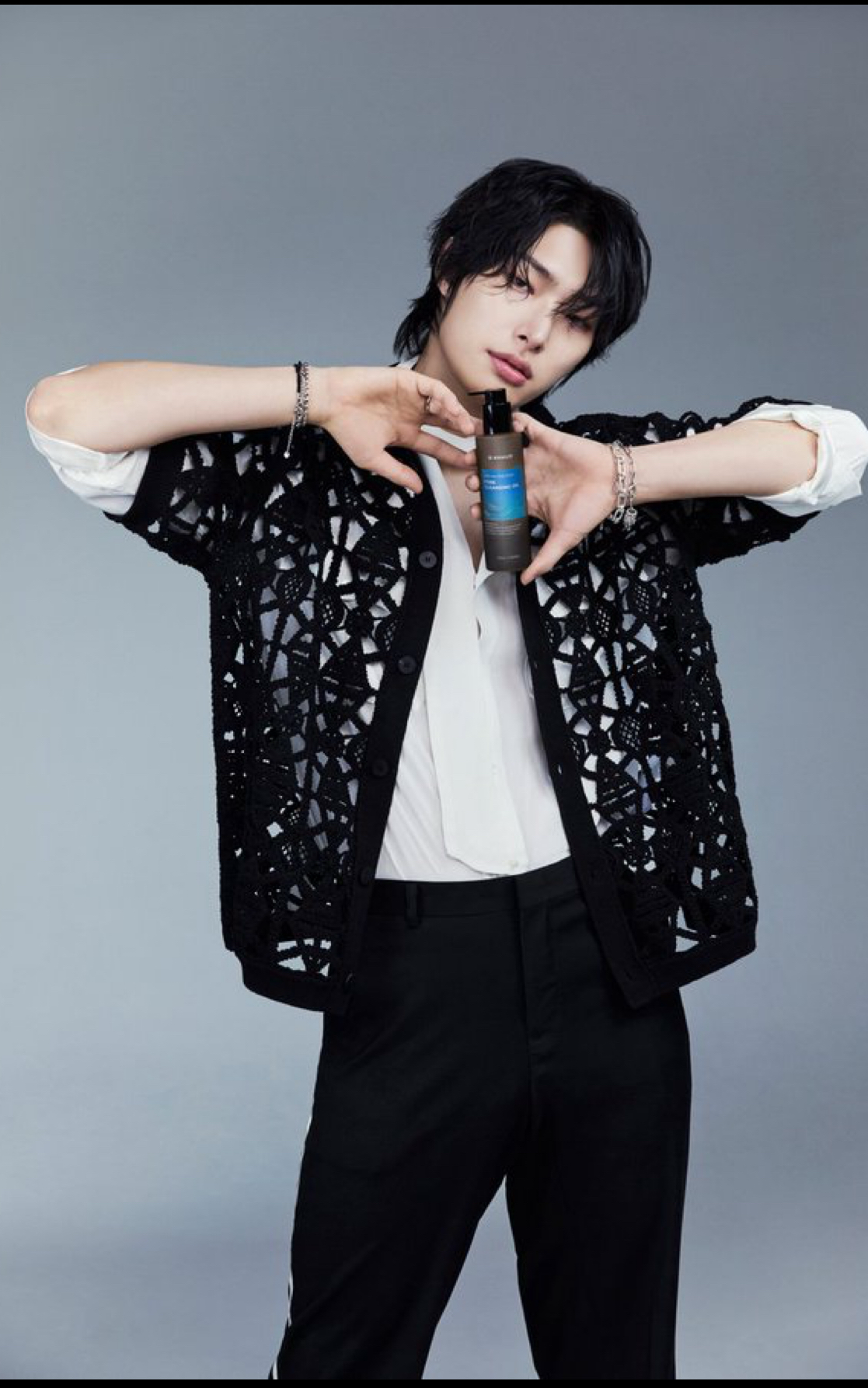 Behind-the-scenes cut of Mingi (ATEEZ)