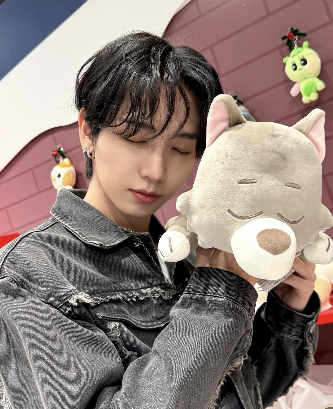 A moment captured by Myeong Jaehyun (BOYNEXTDOOR)'s fan