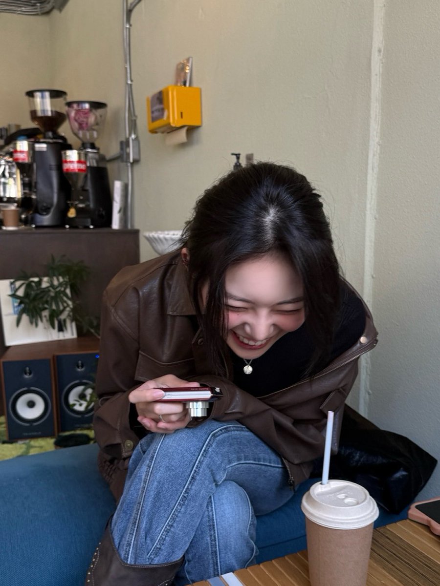 A moment captured by H1-KEY's fan