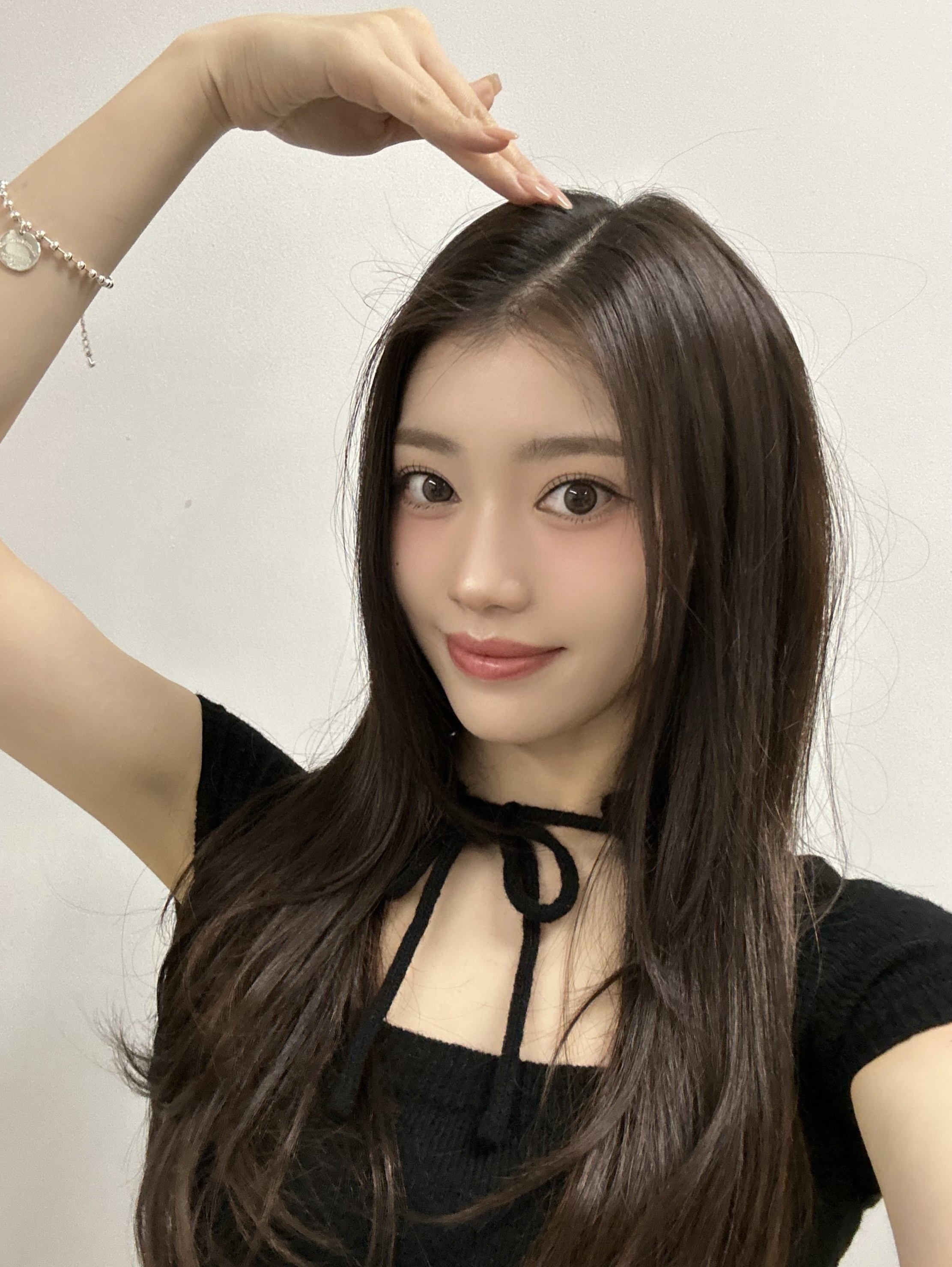 Recent activity shot of Xiao Ting (Kep1er)