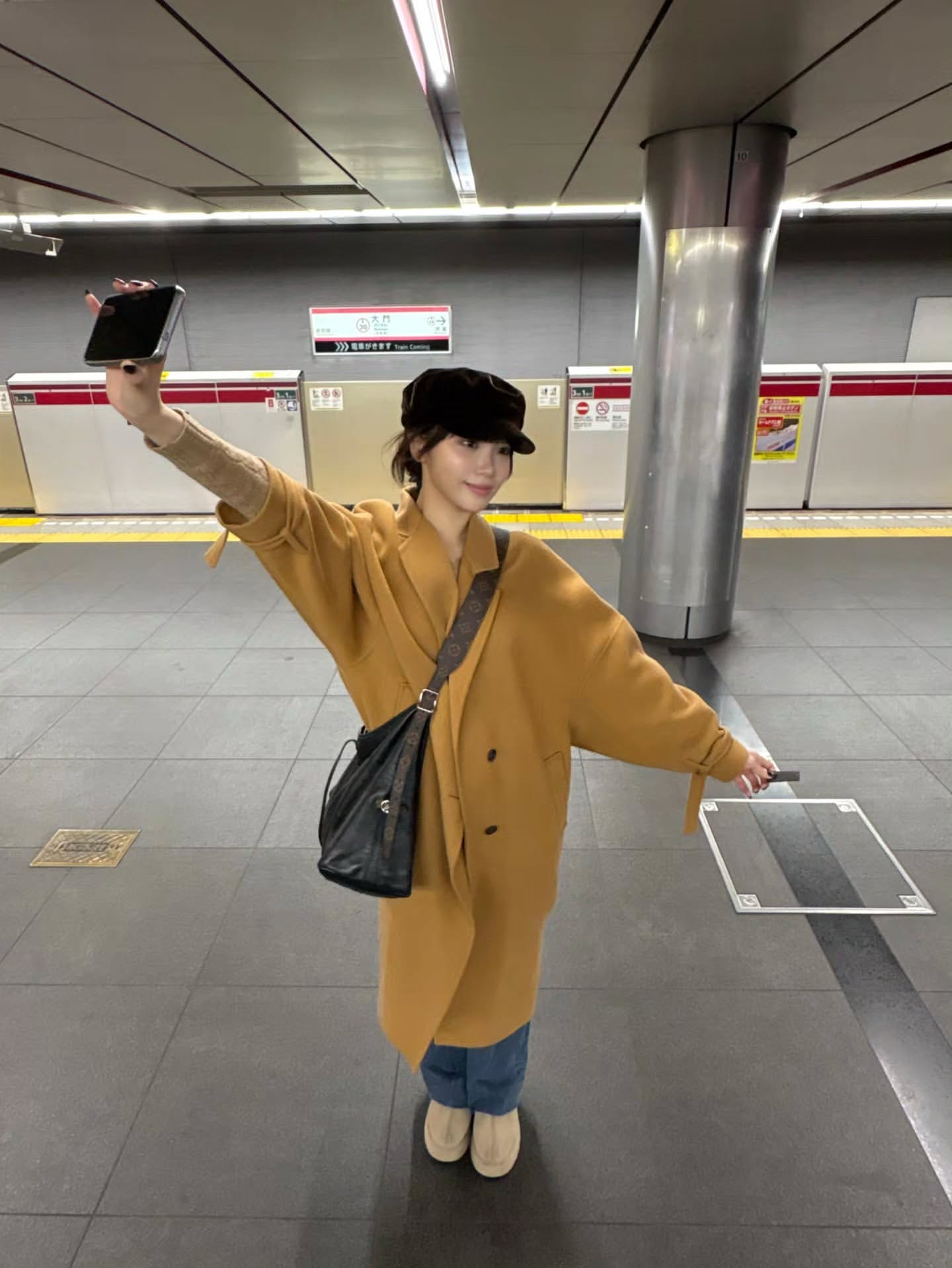 キム・チェウォン (LE SSERAFIM)の舞台裏ショット