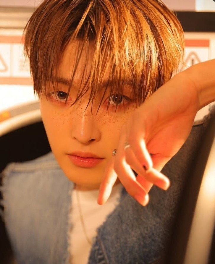 A moment captured by Hongjoong (ATEEZ)'s fan