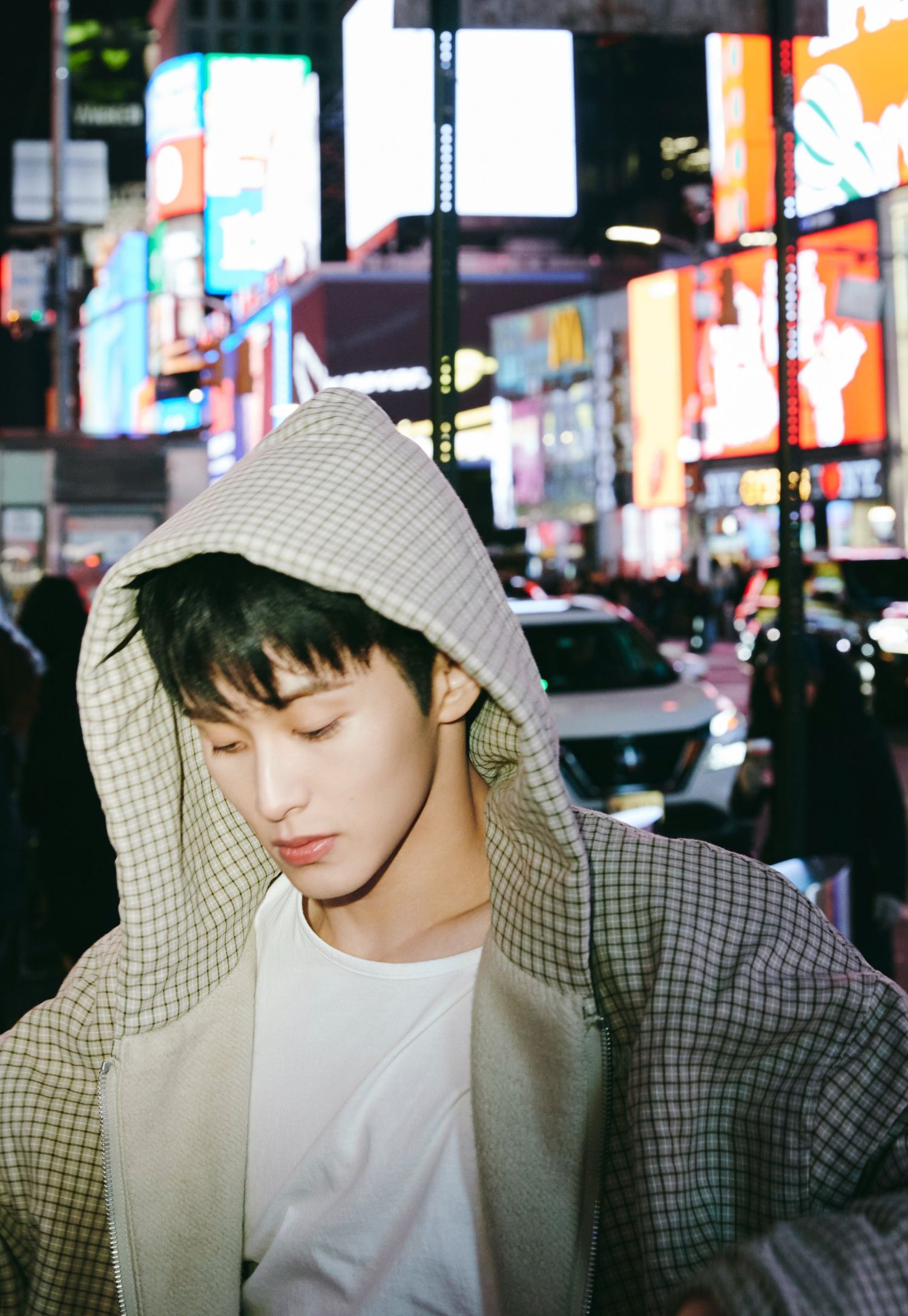 A moment captured by Mark (NCT 127, NCT DREAM)'s fan