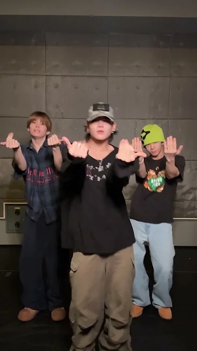 Fandom-recommended wallpaper image of Kyosuke (aoen)