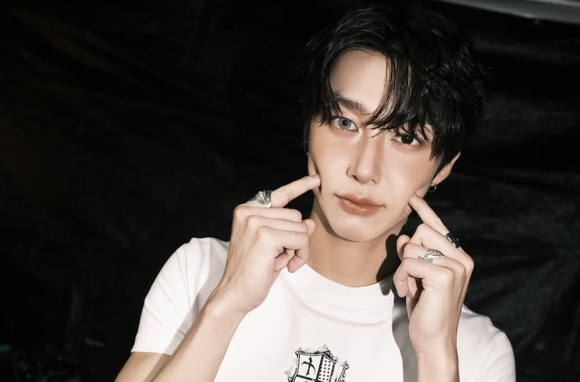 Behind-the-scenes cut of Hyungwon (MONSTA X)