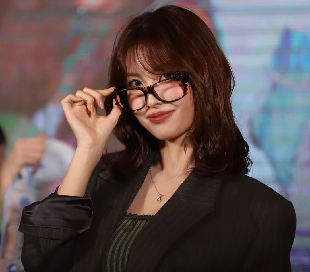 A moment captured by Momo (TWICE)'s fan