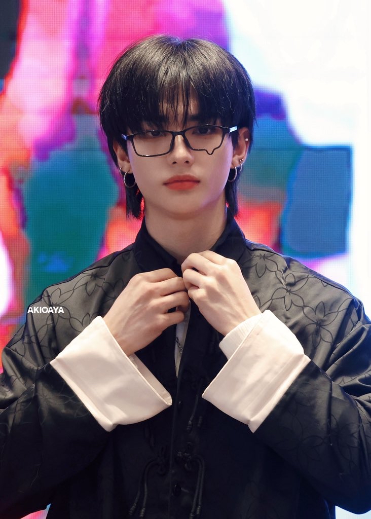 Recent activity shot of Hyunjin (Stray Kids)