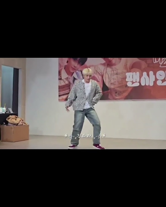 A moment captured by Jinjin (ASTRO)'s fan