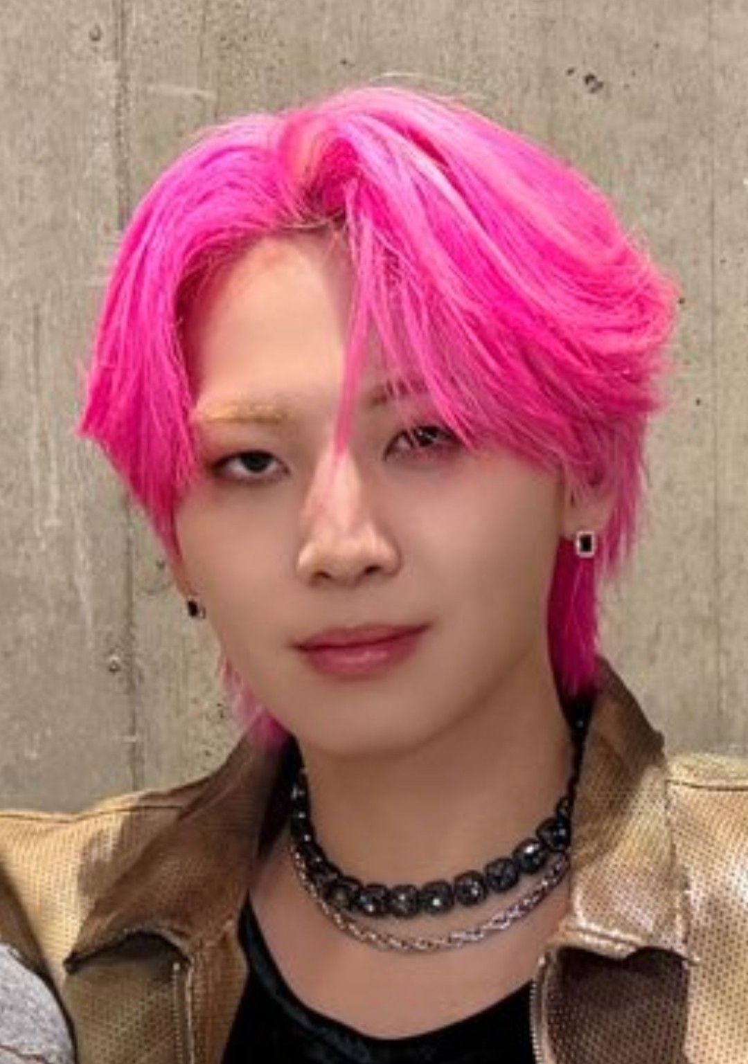 Recent activity shot of Kawashiri Ren (JO1)