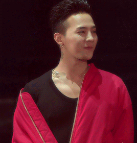 Recent activity shot of G-DRAGON (BIGBANG)