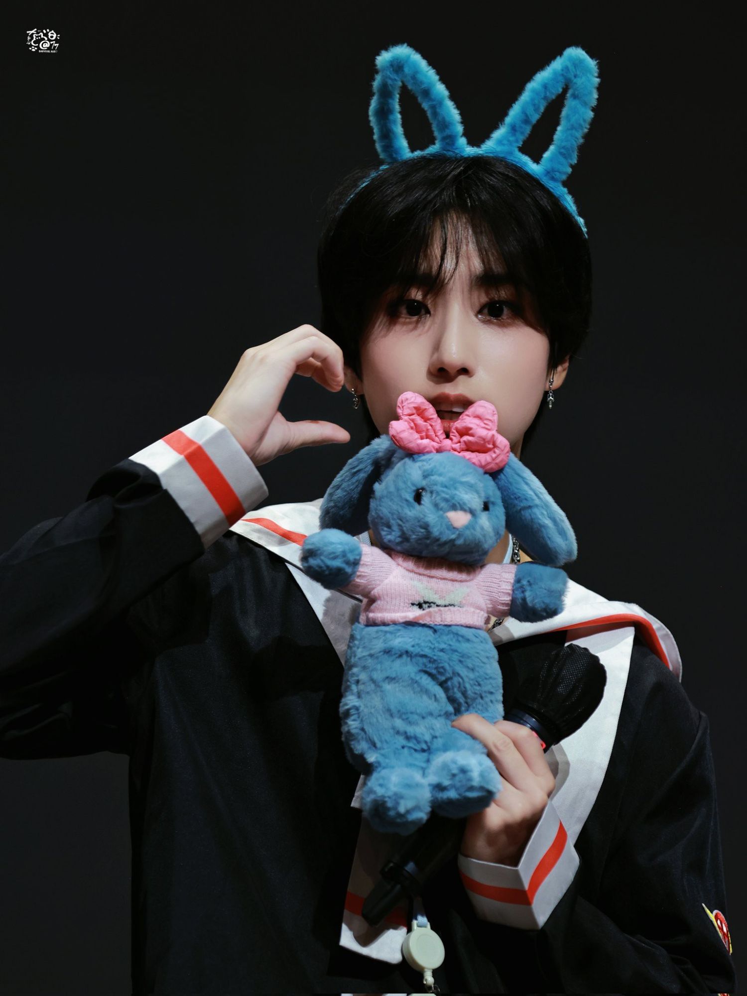 Recent activity shot of HAN (Stray Kids)