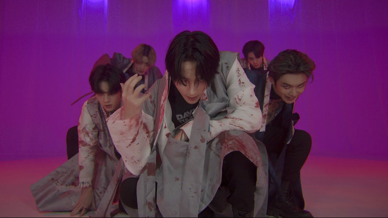 Latest photo of HueningKai (TOMORROW X TOGETHER)