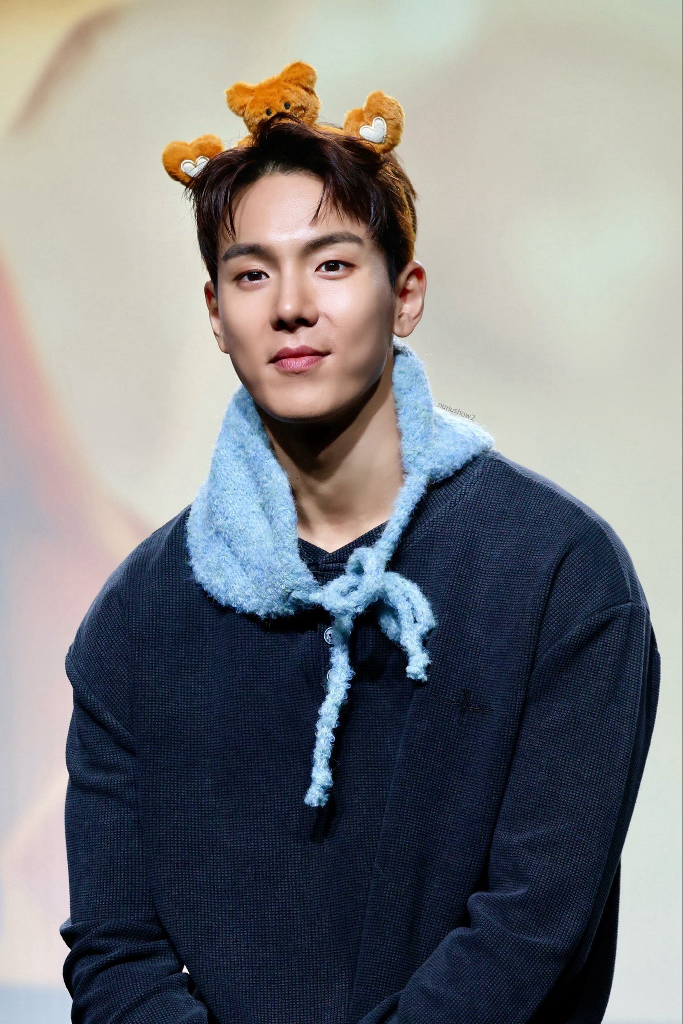 Recent activity shot of Shownu (MONSTA X)