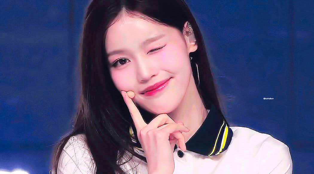 Latest photo of Jeong Saebi (izna)