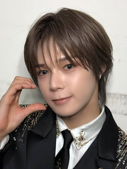 Latest photo of K (&TEAM)