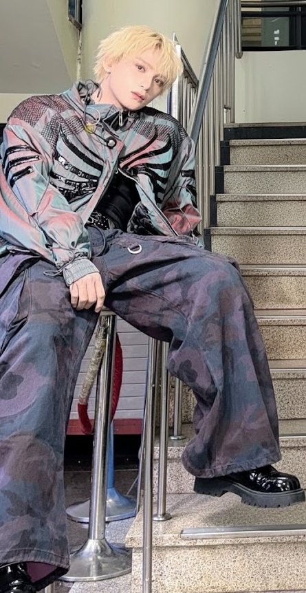 Behind-the-scenes cut of Zayyan (XODIAC)