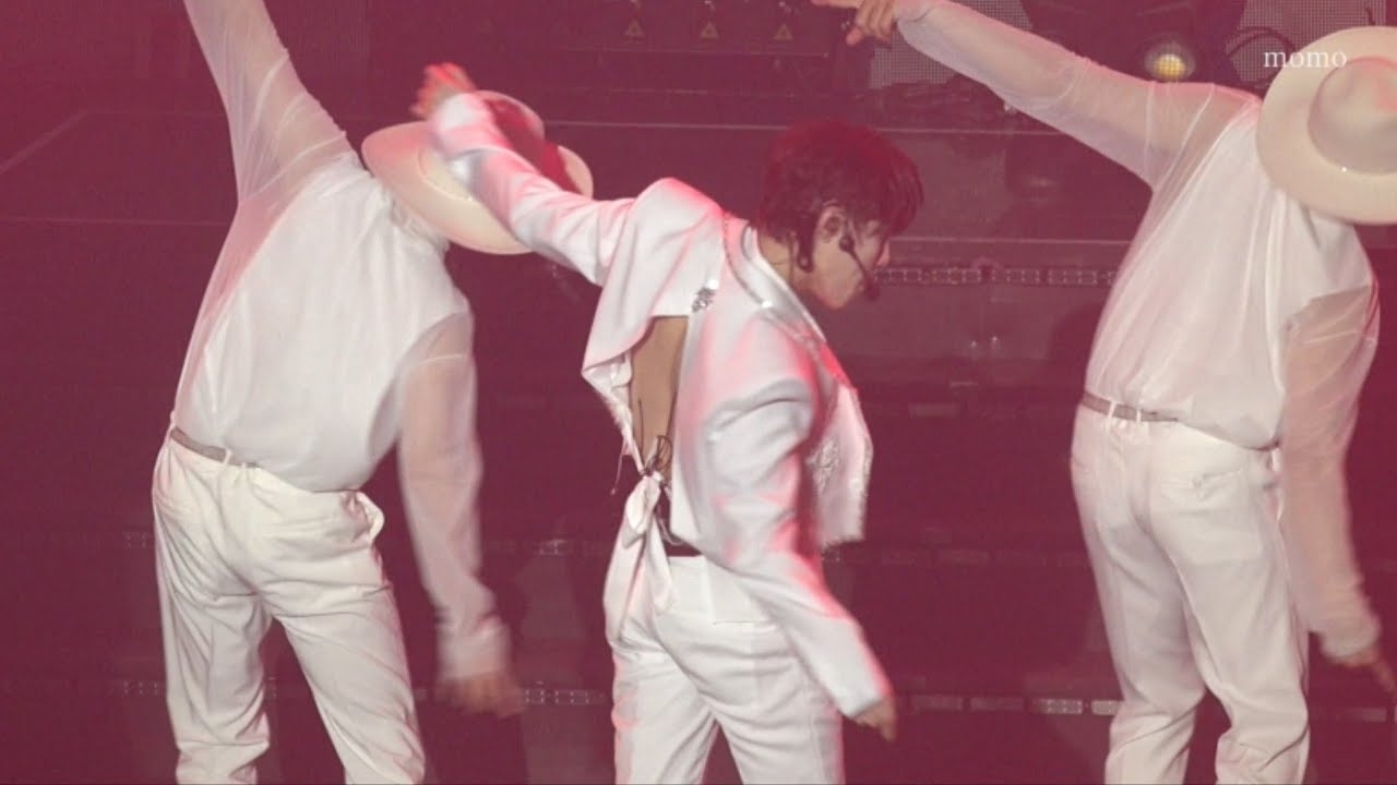 Behind-the-scenes cut of Ha Sungwoon