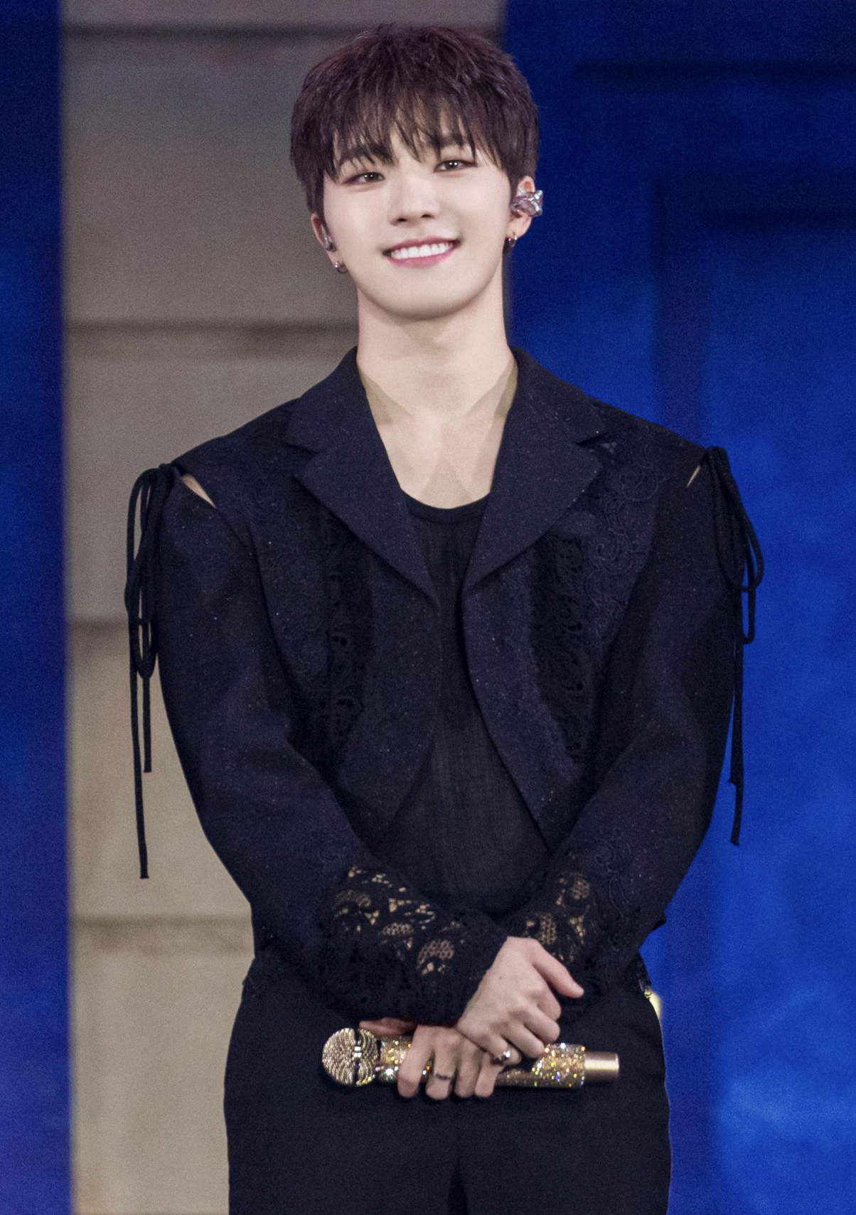 Behind-the-scenes cut of Dino (SEVENTEEN)