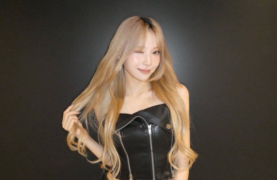 Recent activity shot of Mayuka (NiziU)