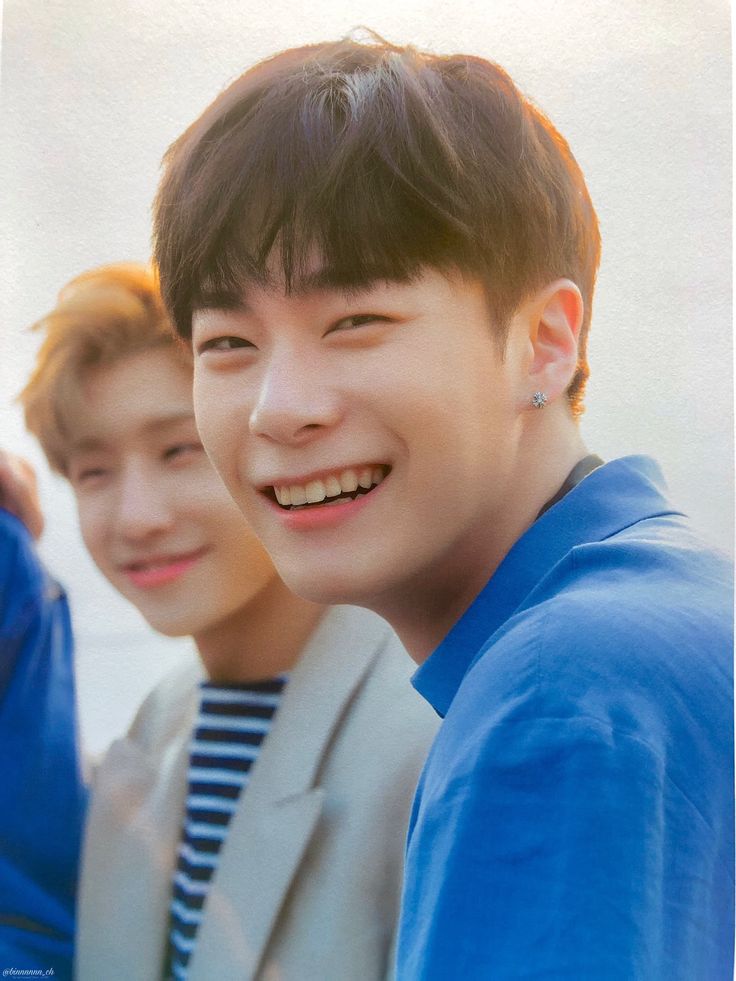 A moment captured by Moonbin (ASTRO)'s fan