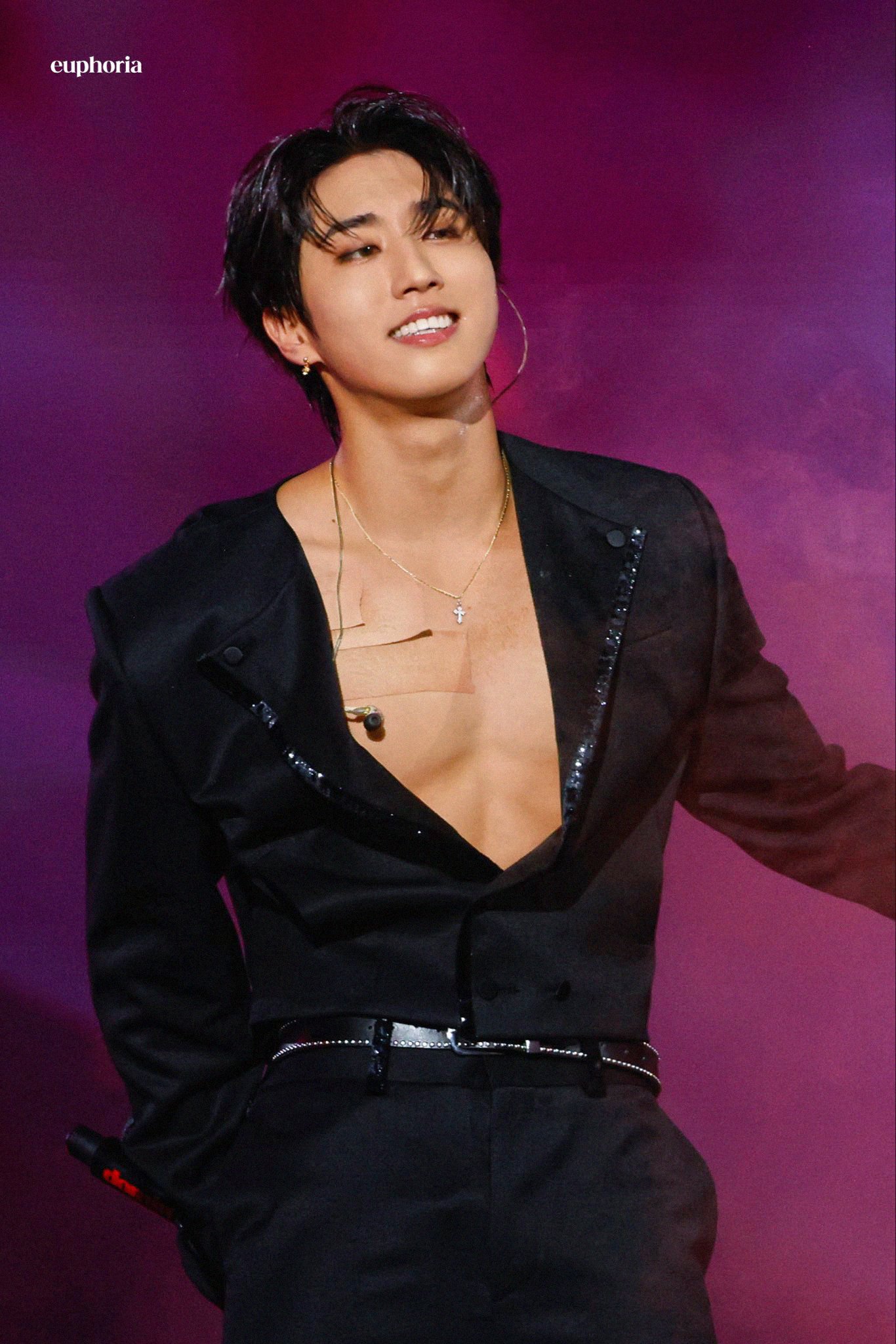 Behind-the-scenes cut of HAN (Stray Kids)