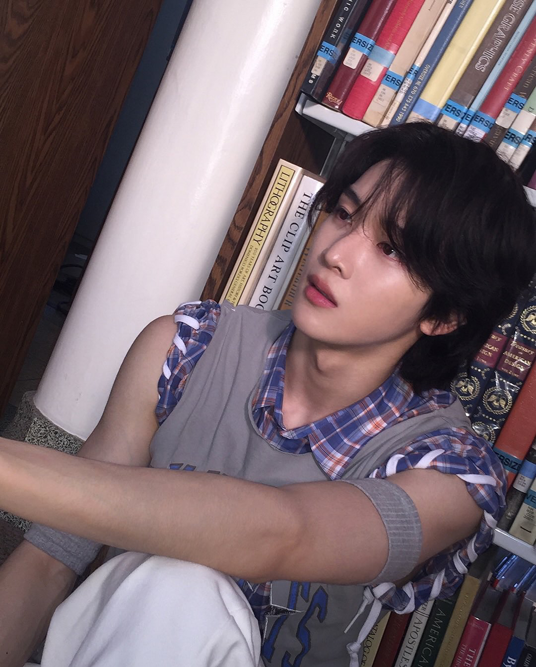Latest photo of Sungchan (RIIZE)