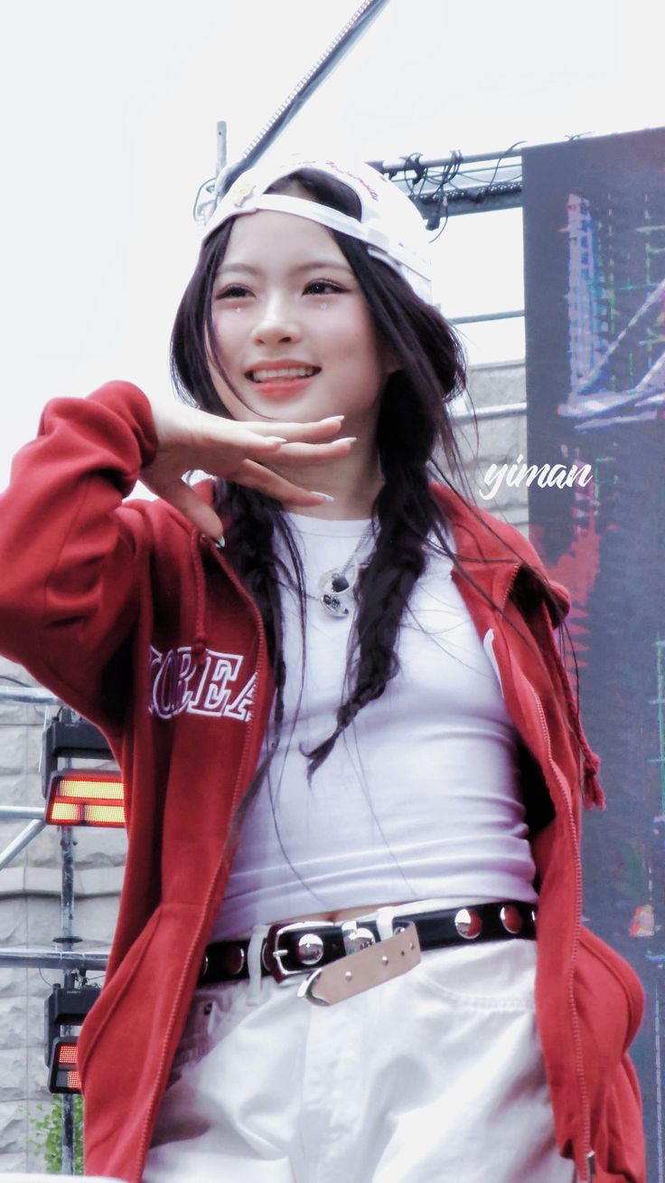 Recent activity shot of KYA (KiiiKiii)